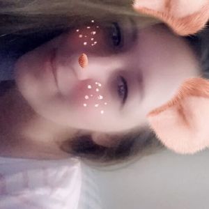 Meet your Posher, Alicia ann